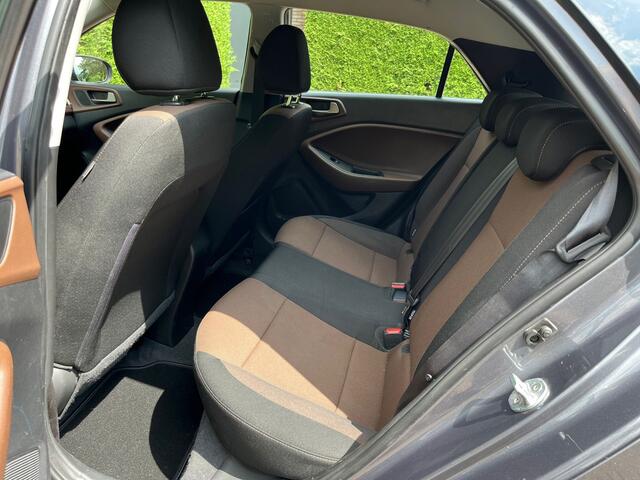 Hyundai I 20 1.0 T-GDI, Trekhaak, Navigatie, Camera, PDC, Cruise, Eerste eigenaar