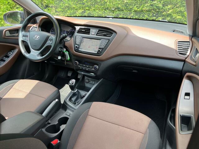 Hyundai I 20 1.0 T-GDI, Trekhaak, Navigatie, Camera, PDC, Cruise, Eerste eigenaar