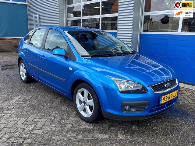 Ford Focus 1.6-16V First Edition