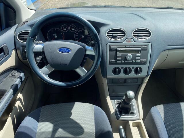 Ford Focus 1.6-16V First Edition
