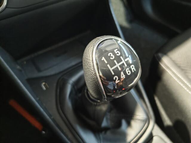 Ford Fiesta EcoBoost Connected | Navi | Cruise | LED | 4 seiz. banden | Park. sensoren