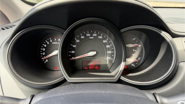 KIA RIO 1.2 CVVT ComfortLine Incl 12 maansden garantie  / Airco