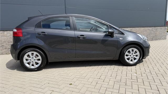 KIA RIO 1.2 CVVT ComfortLine Incl 12 maansden garantie  / Airco
