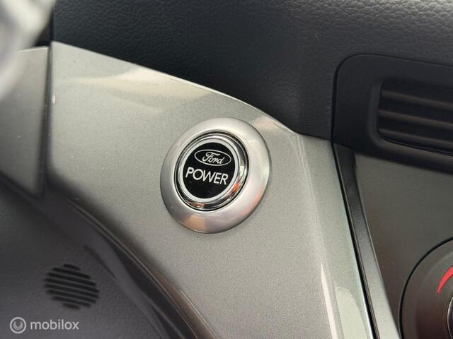 Ford C-MAX 1.0 Titanium