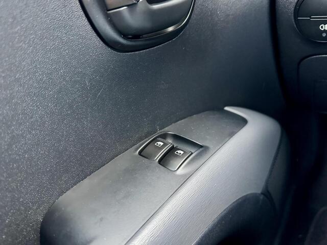Hyundai I 10 1.1 i-Drive Cool | LAGE KM NAP | 5 Deurs | Airco | Zuinig | Betrouwbaar |