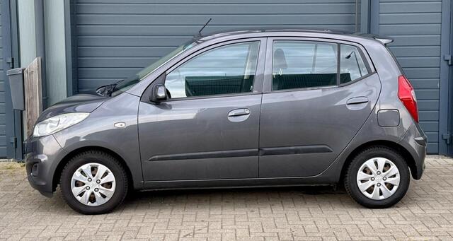 Hyundai I 10 1.1 i-Drive Cool | LAGE KM NAP | 5 Deurs | Airco | Zuinig | Betrouwbaar |