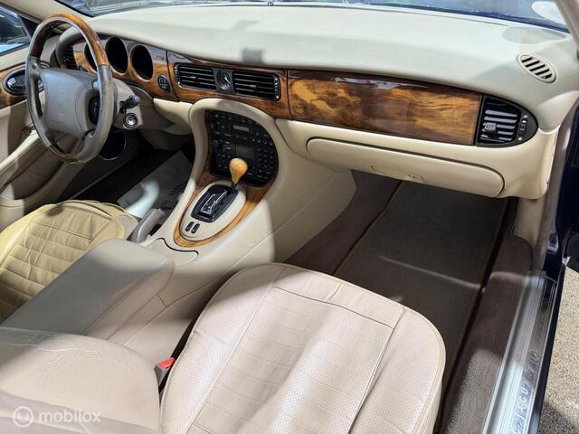Jaguar XJ 3.2 V8 Executive Automaat/Clima/Cruise/Nap/Apk