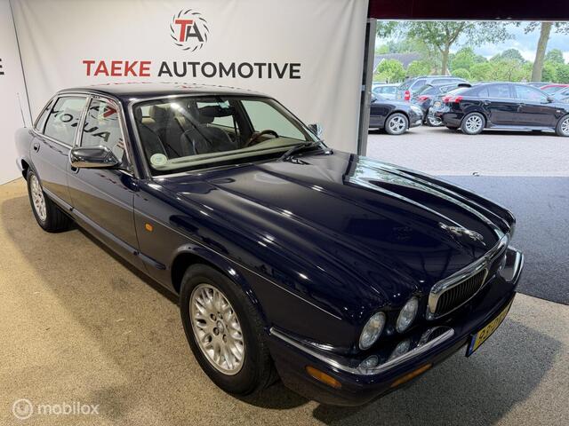 Jaguar XJ 3.2 V8 Executive Automaat/Clima/Cruise/Nap/Apk