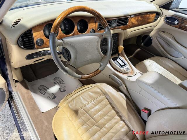 Jaguar XJ 3.2 V8 Executive Automaat/Clima/Cruise/Nap/Apk