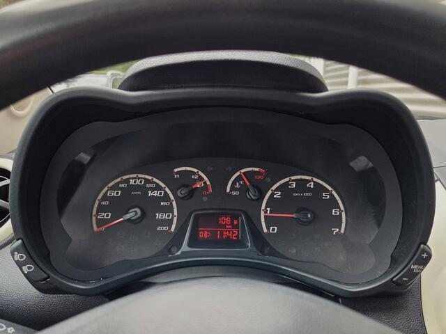 Ford KA 1.2 Cool&Sound 08-2010 Zwart Metallic AIRCO APK 