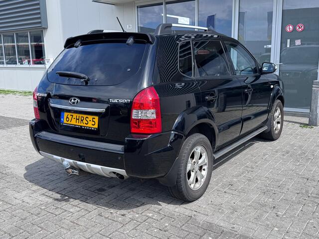 Hyundai Tucson 2.0i Style Executive | Trekhaak | NAP | Parkeersensor | Airco