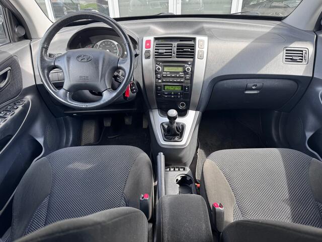 Hyundai Tucson 2.0i Style Executive | Trekhaak | NAP | Parkeersensor | Airco