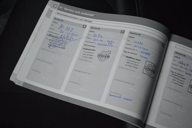Volvo V60 T3 Summum | Trekhaak | Perfect onderhouden | Stoelverwarming | Cruise Control |