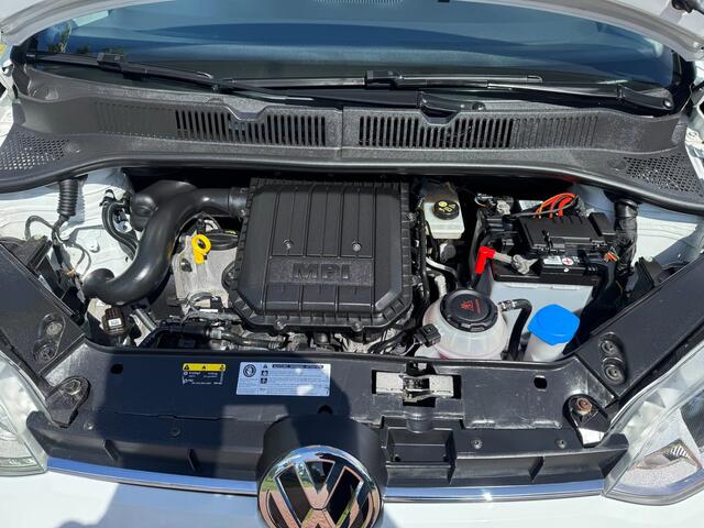 Volkswagen UP 1.0 BMT move up 134.000 KM