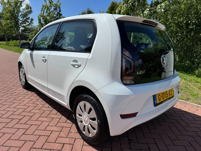 Volkswagen UP 1.0 BMT move up 134.000 KM