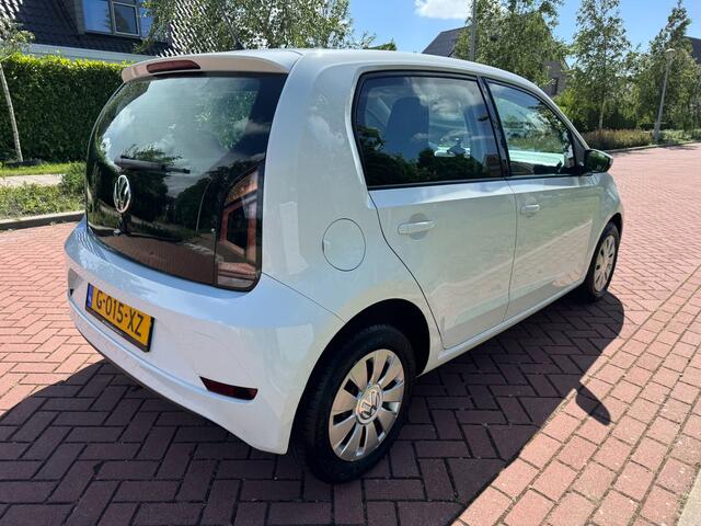 Volkswagen UP 1.0 BMT move up 134.000 KM