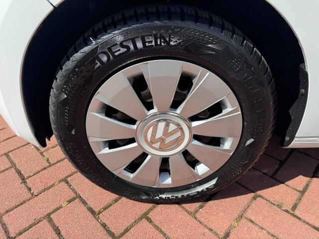 Volkswagen UP 1.0 BMT move up 134.000 KM