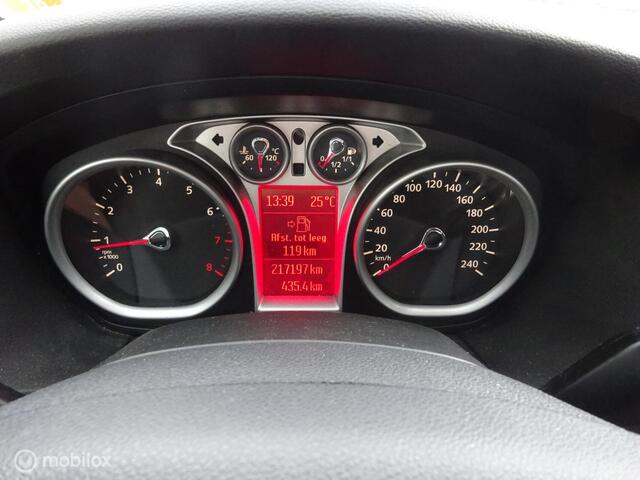 Ford Focus Wagon 1.6 Titanium