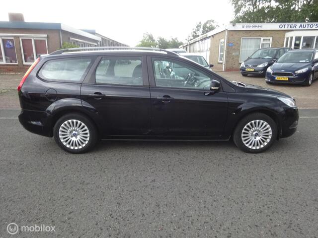 Ford Focus Wagon 1.6 Titanium