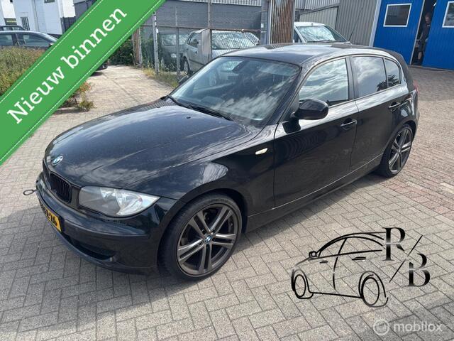 BMW 1-Serie 118d Business Line Ultimate Edition MOTOR DEFECT