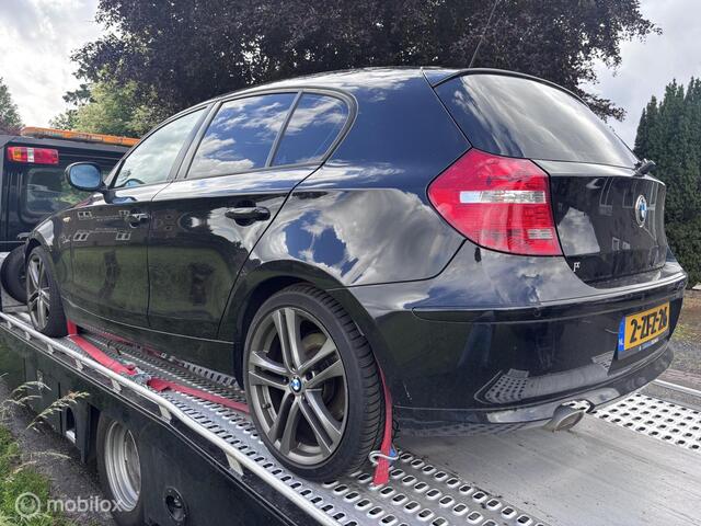 BMW 1-Serie 118d Business Line Ultimate Edition MOTOR DEFECT