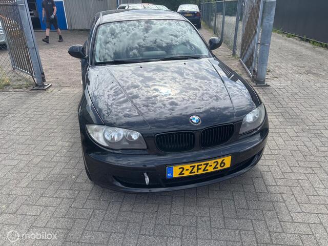 BMW 1-Serie 118d Business Line Ultimate Edition MOTOR DEFECT