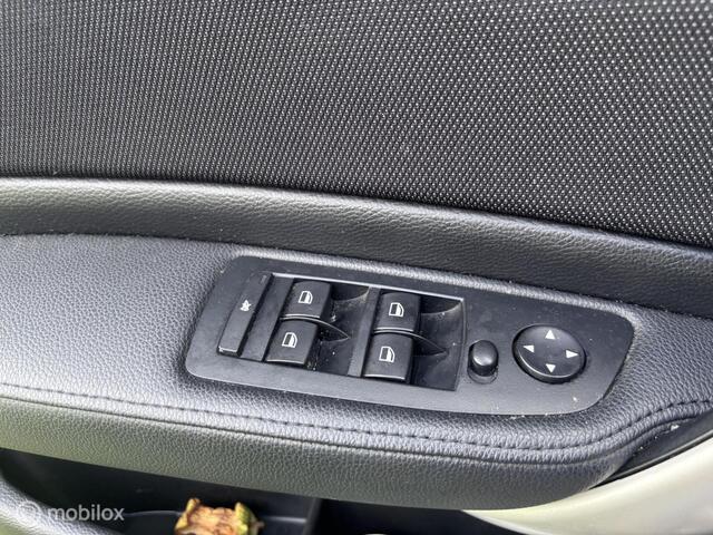 BMW 1-Serie 118d Business Line Ultimate Edition MOTOR DEFECT