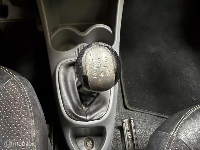 Toyota Aygo 1.0-12V Aspiration, Incl e Apk en Grote beurt
