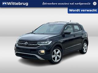 VOLKSWAGEN T-Cross 1.0 TSI 110PK Style / LED / Digitale Cockpit / Stoelverwarming / Parkeersensoren V+A / Keyless