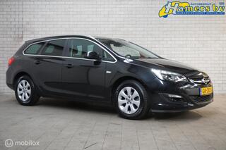 OPEL ASTRA Sports Tourer 1.4 Turbo Blitz