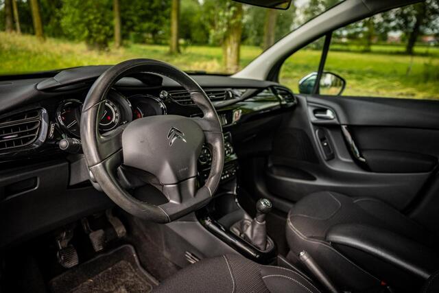 Citroen C3 1.2 VTi Collection |Nap|Trekhaak|Clima|Apk 05-27