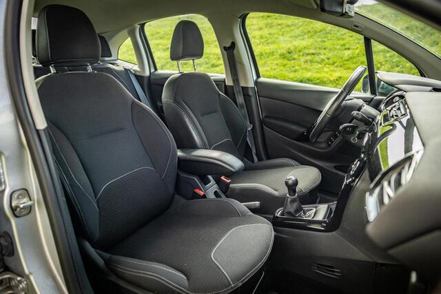 Citroen C3 1.2 VTi Collection |Nap|Trekhaak|Clima|Apk 05-27
