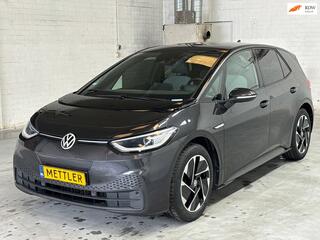 VOLKSWAGEN ID.3 Pure 45 kWh | Navigatie | Camera | IQ light