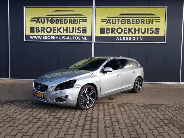 Volvo V60 2.4 D6 AWD Plug-In Hybrid Pure Limited