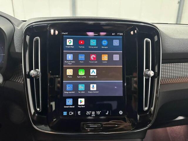 Volvo XC40 Recharge P8 AWD 408pk R-Design | SOH 93% | Half leder | Camera | Trekhaak