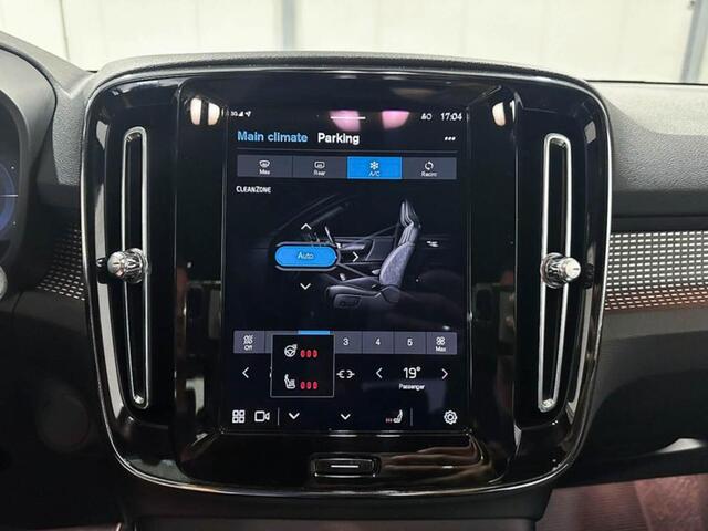 Volvo XC40 Recharge P8 AWD 408pk R-Design | SOH 93% | Half leder | Camera | Trekhaak