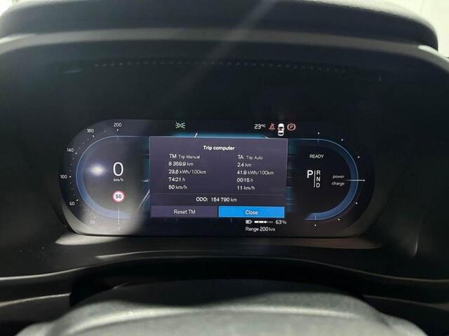 Volvo XC40 Recharge P8 AWD 408pk R-Design | SOH 93% | Half leder | Camera | Trekhaak