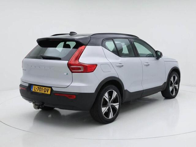 Volvo XC40 Recharge P8 AWD 408pk R-Design | SOH 93% | Half leder | Camera | Trekhaak