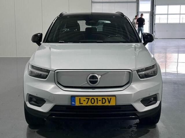 Volvo XC40 Recharge P8 AWD 408pk R-Design | SOH 93% | Half leder | Camera | Trekhaak
