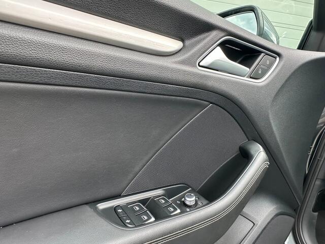 Audi A3 Limousine 1.4 TFSI CoD | 3x S-Line | Automaat | Panodak | Xenon