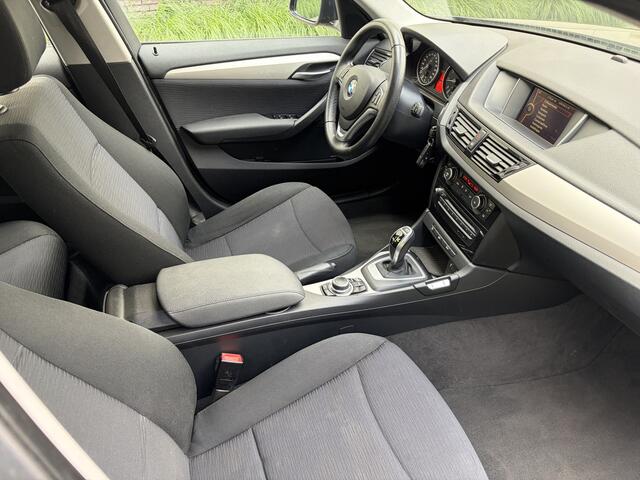 BMW X1 sDrive20i Executive / AUTOMAAT / NAVI / CRUISE / 126dkm NAP