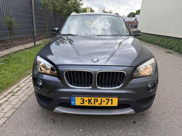 BMW X1 sDrive20i Executive / AUTOMAAT / NAVI / CRUISE / 126dkm NAP
