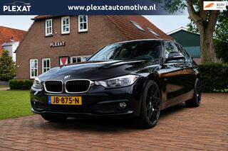 BMW 3-SERIE 316d Corporate Lease Essential | Navigatie | Facelift Model | 19 Inch | Historie | Orig. NL | Cruise Control |