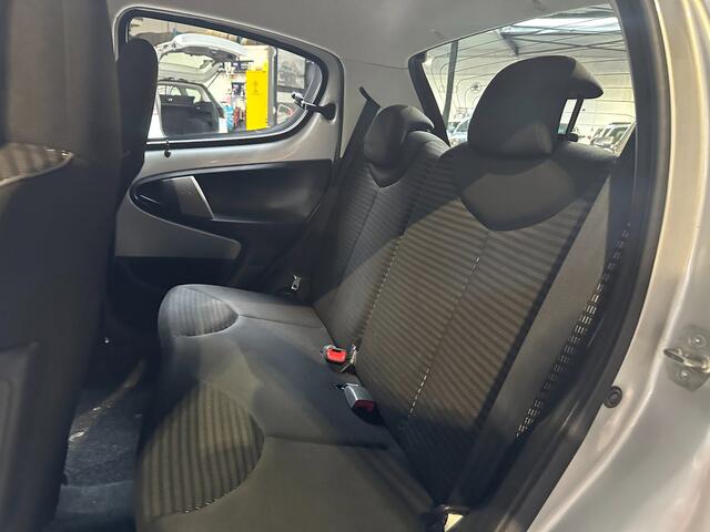 Peugeot 107 1.0 Active/Airco/Dealer onderhouden/Apk  bij aflevering