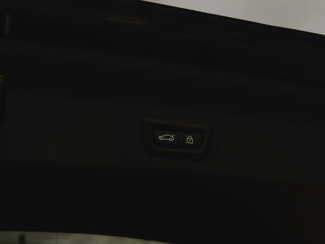 BMW X3 xDrive30e High Executive | Cruise | Pano | Leder | Apple Carplay | Stoelverwarming | Trekhaak |