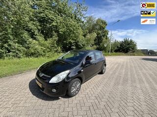 Hyundai I 20 1.4i Dynamic XLAIRCO101PKNW APK