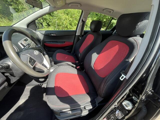 Hyundai I 20 1.4i Dynamic XLAIRCO101PKNW APK