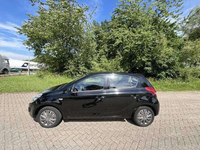 Hyundai I 20 1.4i Dynamic XLAIRCO101PKNW APK