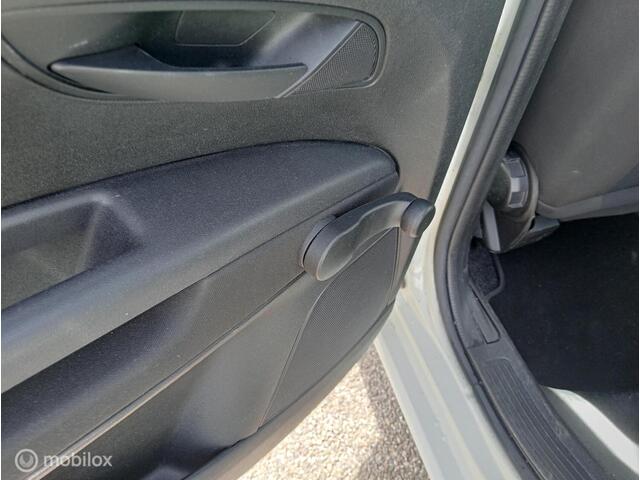 Fiat Punto Evo 1.2 Pop apk 17 inch lm velgen airco
