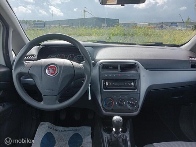 Fiat Punto Evo 1.2 Pop apk 17 inch lm velgen airco